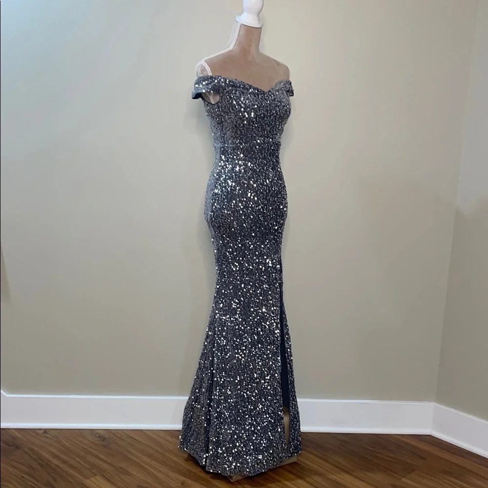 Faeriesty Gray Sequin Embellished Off-Shoulder Women’s Gown Size XS NWT - Picture 6 of 14